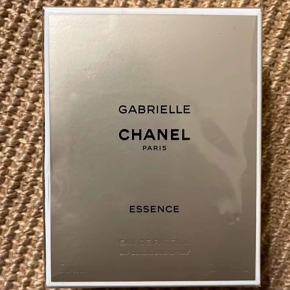 NTW CHANEL Gabrielle Essence eau de parfum